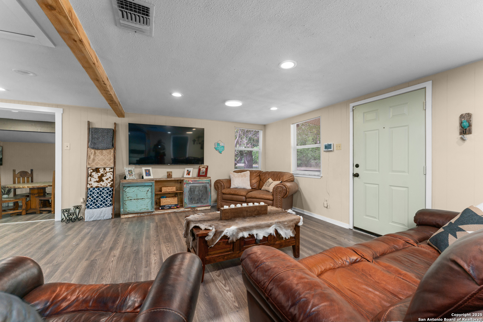 216 Wildflower lane