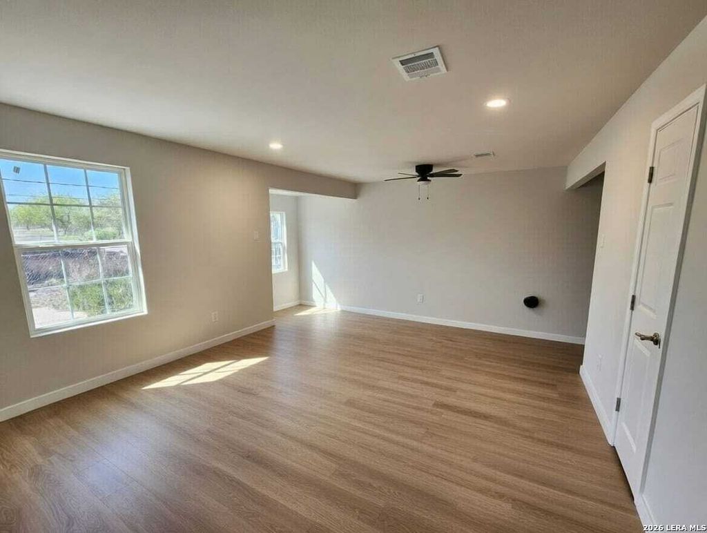 Photo of 4150 4150 COMMERCIAL AVE, San Antonio, TX 78221 (MLS # 1951487)