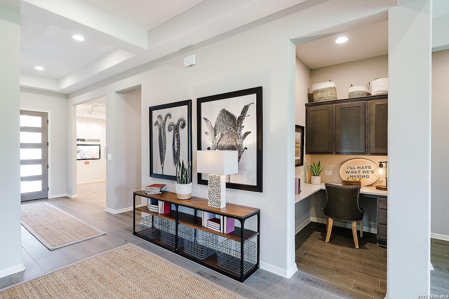 5233 Estates Oak Way