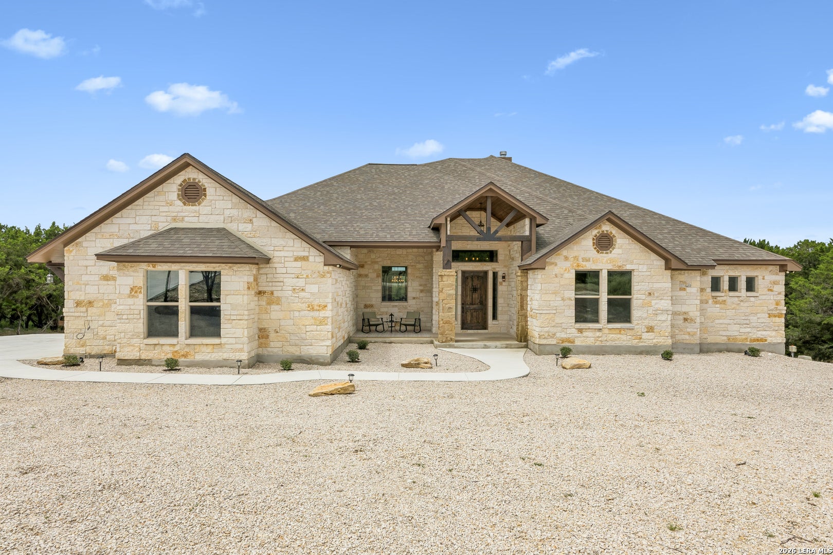 169 LONGWOOD DR