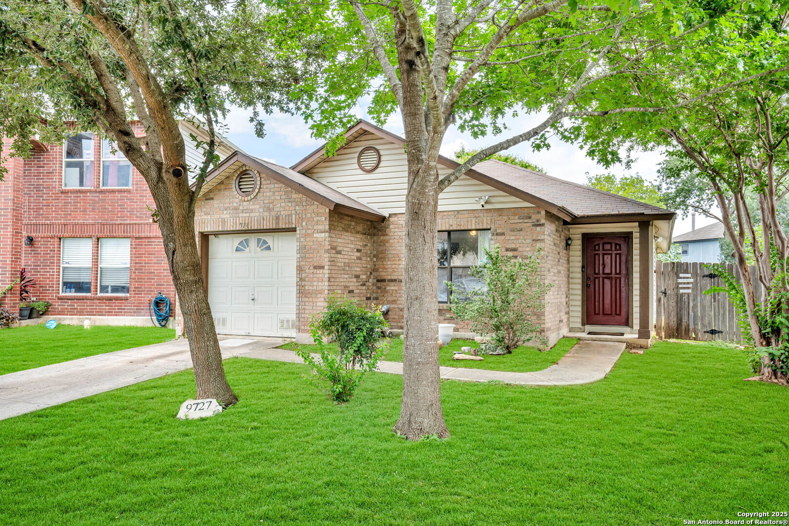 9727 Astin Place