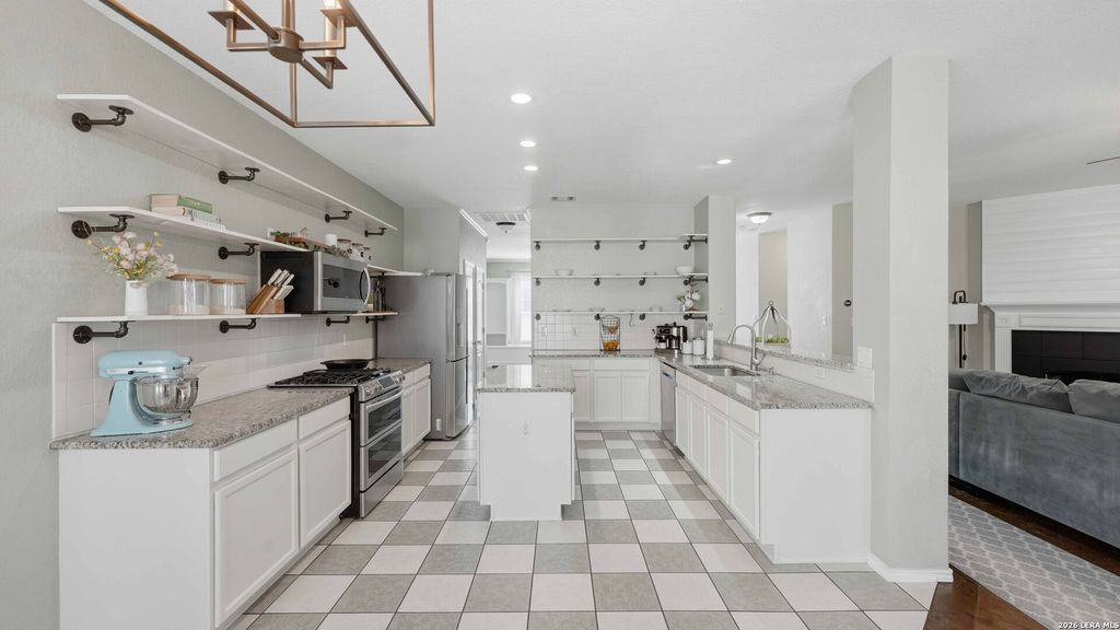 Photo of 4520 Ridge Peak, Schertz, TX 78154 (MLS # 1955787)