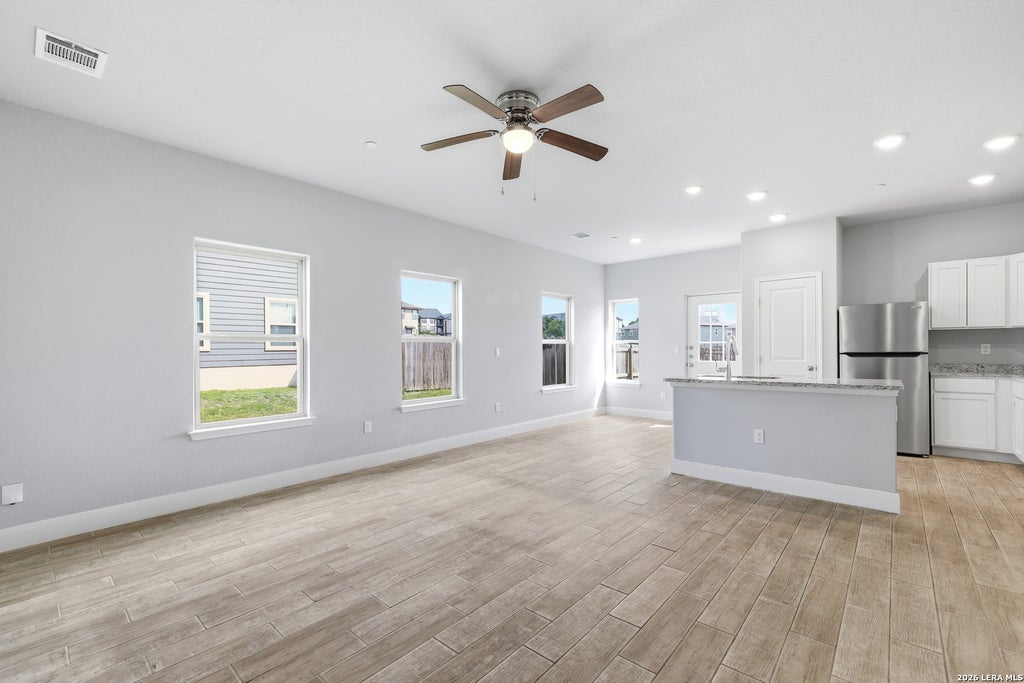 Photo of 7220 SAVANNAH BRKS, Live Oak, TX 78233 (MLS # 1969715)