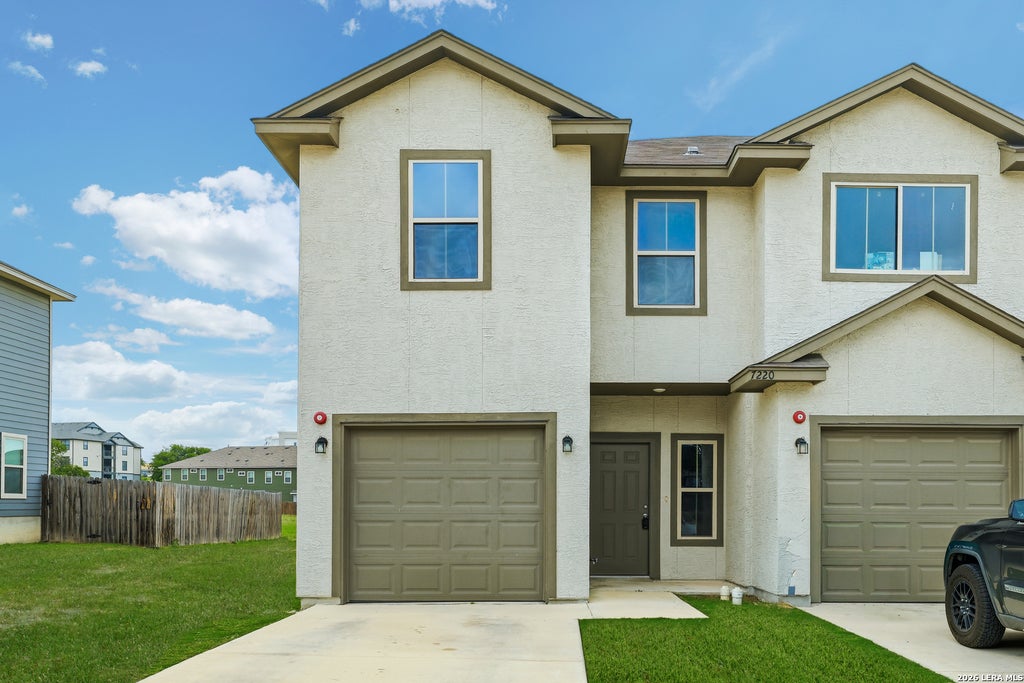 Photo of 7220 SAVANNAH BRKS, Live Oak, TX 78233 (MLS # 1969715)