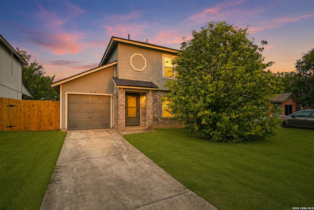 Photo of 10115 PADDLEFISH CRK, San Antonio, TX 78245 (MLS # 1990017)