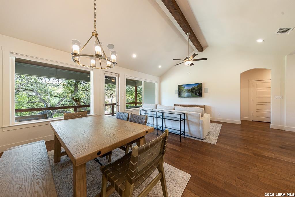 1175 Lavaca