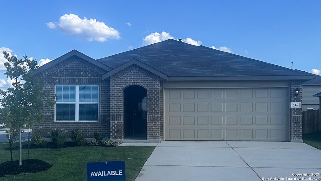 Photo of 647 Fluted Shoals, Cibolo, TX 78108 (MLS # 1882910)