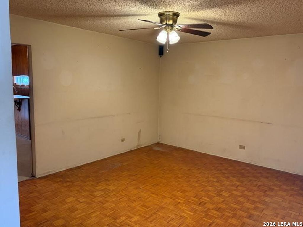 Photo of 116 Roundtree, Schertz, TX 78154 (MLS # 1944012)