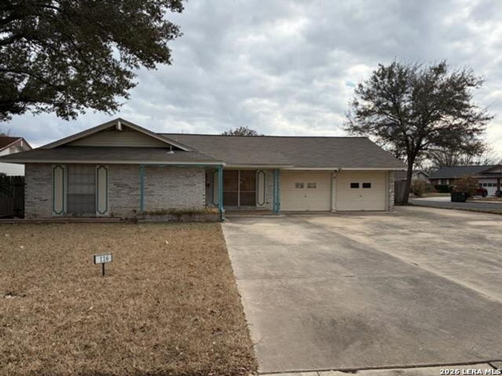 Photo of 116 Roundtree, Schertz, TX 78154 (MLS # 1944012)