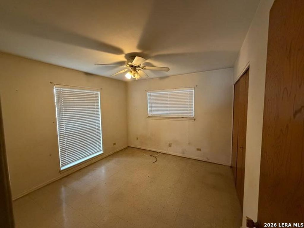 Photo of 116 Roundtree, Schertz, TX 78154 (MLS # 1944012)