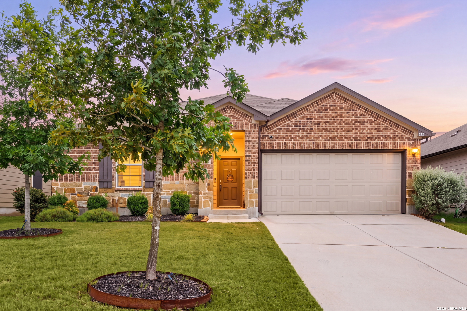 Photo 1 of 40 — 204 Yucca, Seguin, TX 78155