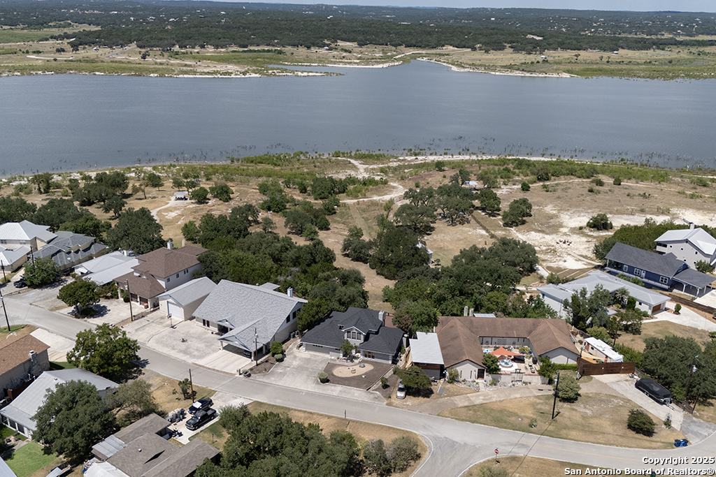 Canyon Lake, Texas 78133, United States, 4 Bedrooms Bedrooms, ,3 BathroomsBathrooms,Residential,Active,191665
