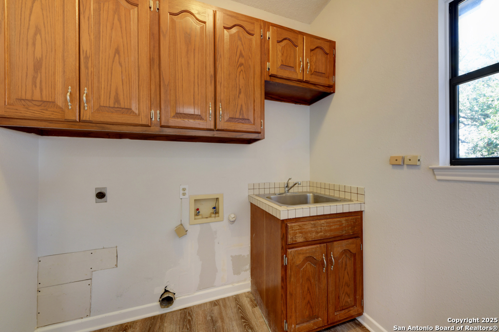 Canyon Lake, Texas 78133, United States, 4 Bedrooms Bedrooms, ,3 BathroomsBathrooms,Residential,Active,191665