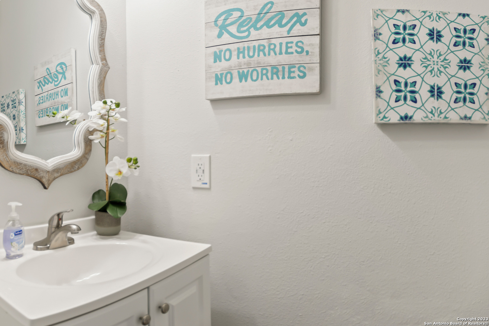 Canyon Lake, Texas 78133, United States, 4 Bedrooms Bedrooms, ,3 BathroomsBathrooms,Residential,Active,191665