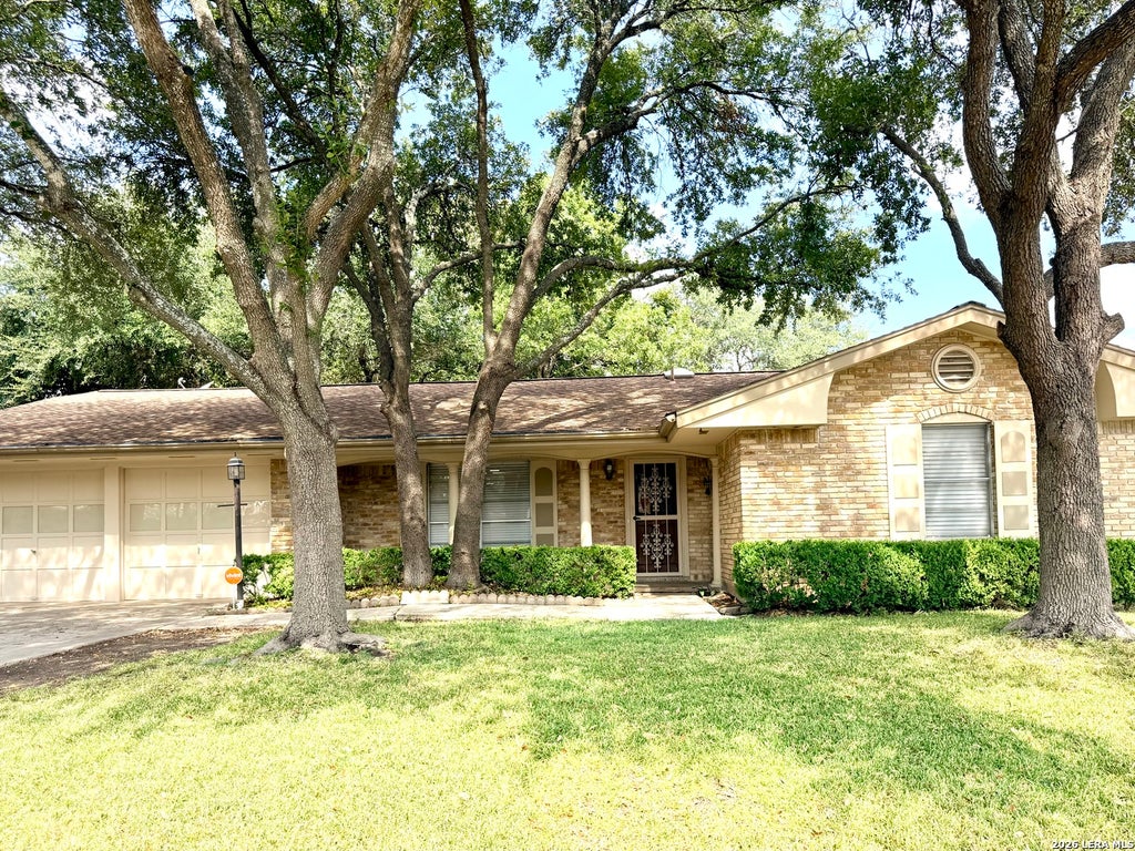 Photo of 3207 Colony Dr, San Antonio, TX 78230 (MLS # 2019755)