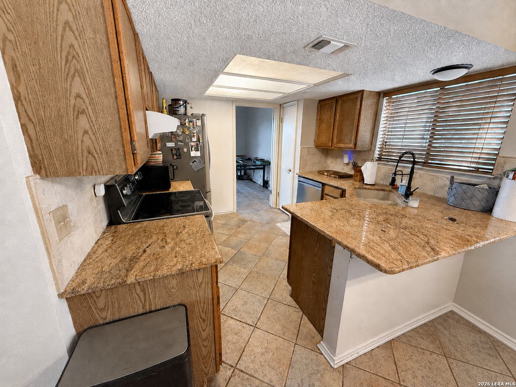 Photo of 17319 Antlers Cv, Helotes, TX 78023 (MLS # 2008477)