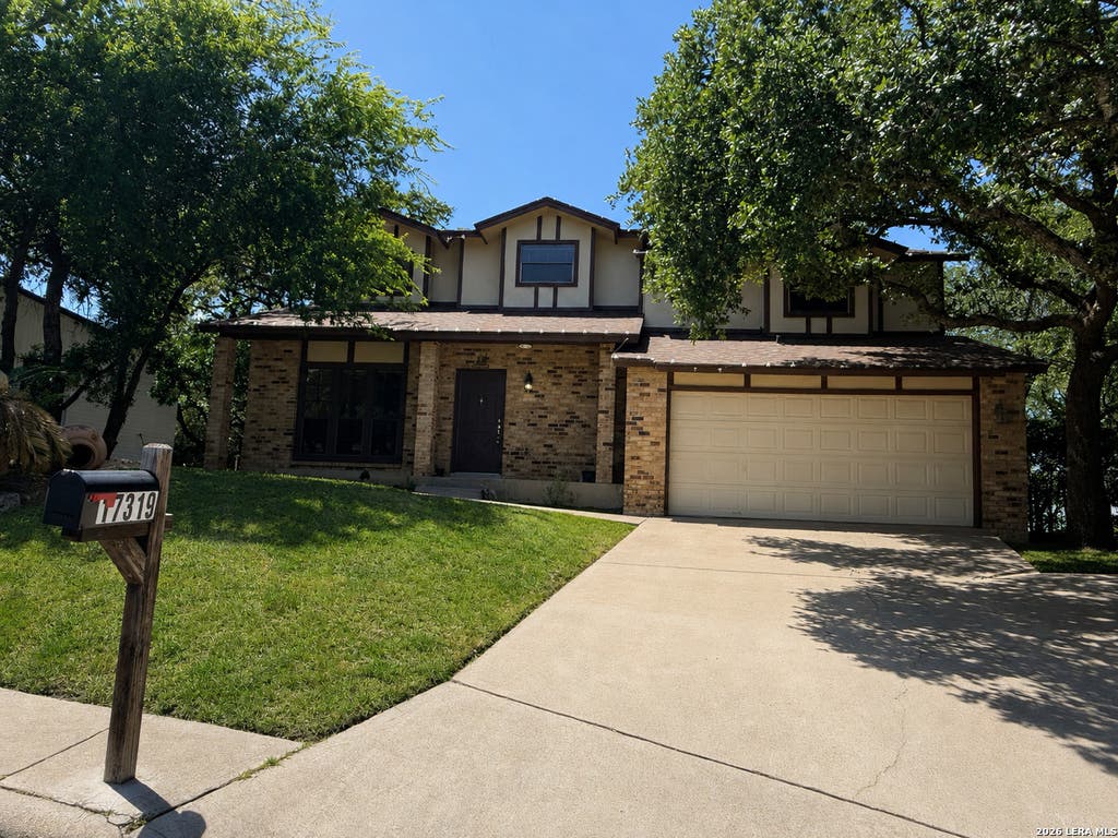 Photo of 17319 Antlers Cv, Helotes, TX 78023 (MLS # 2008477)