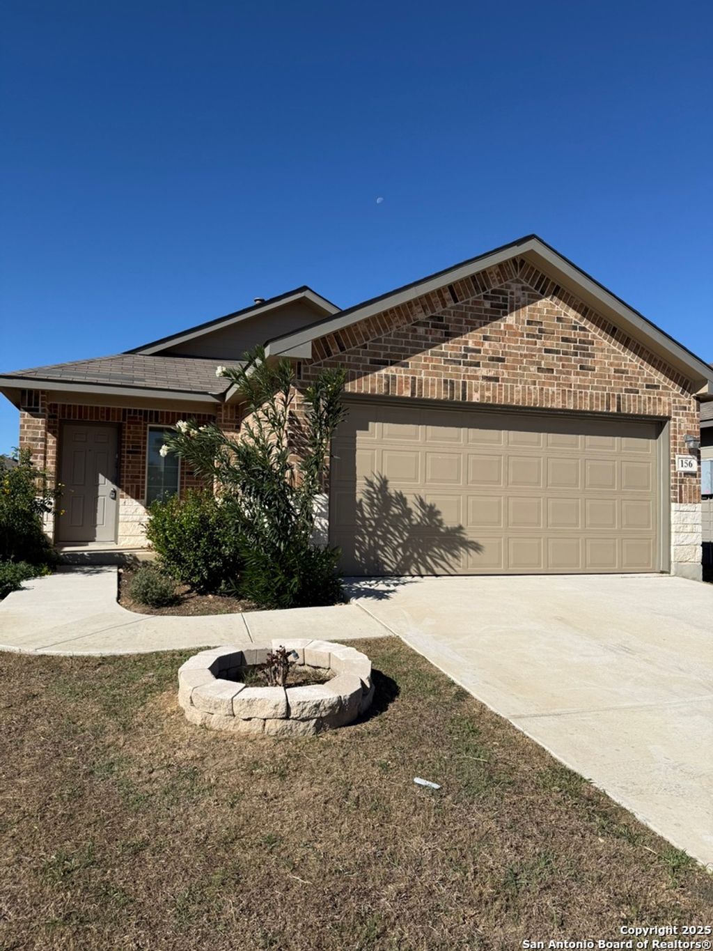Photo of 156 middle green, Floresville, TX 78114 (MLS # 1922837)
