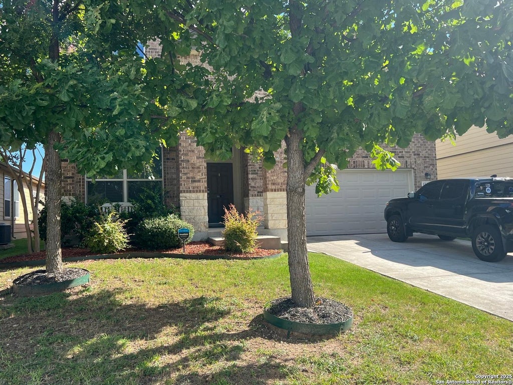 Photo of 13418 Canyon Meadows, San Antonio, TX 78254 (MLS # 1883057)