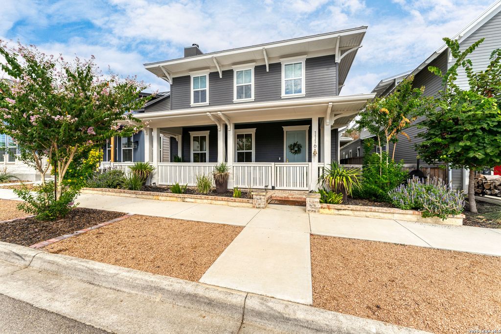 Photo of 1116 Hauptstrasse, New Braunfels, TX 78130 (MLS # 1966768)