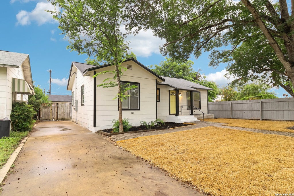 Photo of 1410 Greer, San Antonio, TX 78210 (MLS # 2014359)