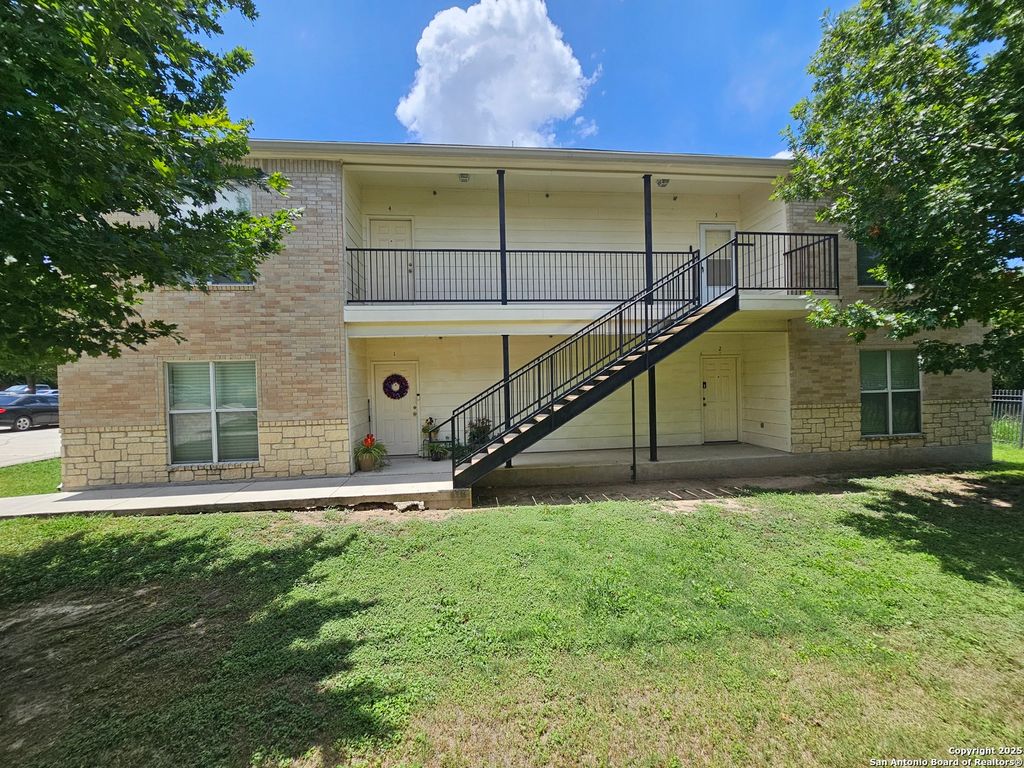 Photo of 4911 Ali Ave 4 #4, San Antonio, TX 78229 (MLS # 1881283)