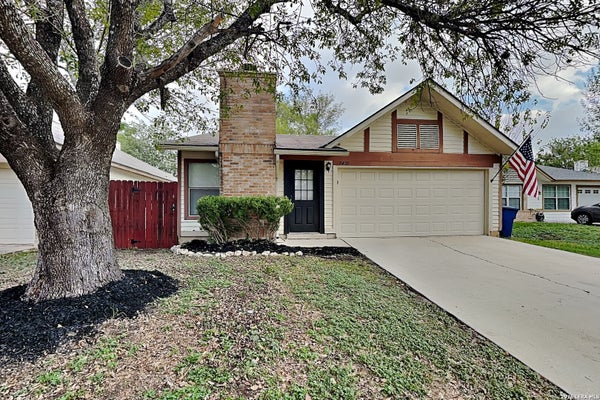 9415 VALLEY MOSS, SAN ANTONIO, TX 78250 - Image 7be5a01d83a77df529bbdbba577f3536/3133628475