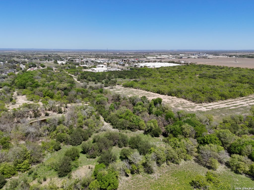 Photo of 287 N 22nd, Hondo, TX 78861 (MLS # 1960172)