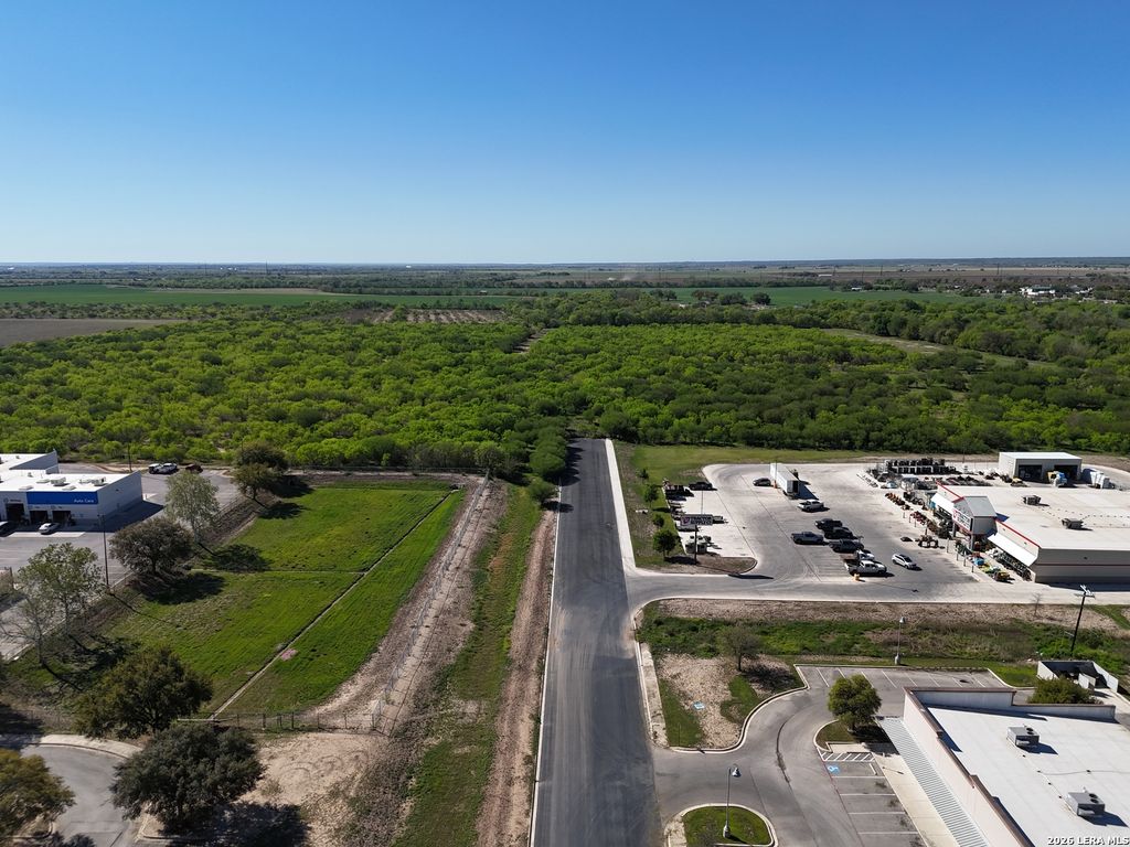 Photo of 287 N 22nd, Hondo, TX 78861 (MLS # 1960172)