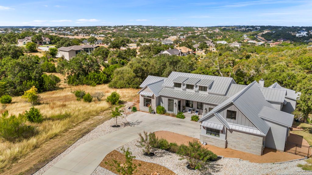Photo of 1220 Brushy Curve, New Braunfels, TX 78132 (MLS # 1923362)