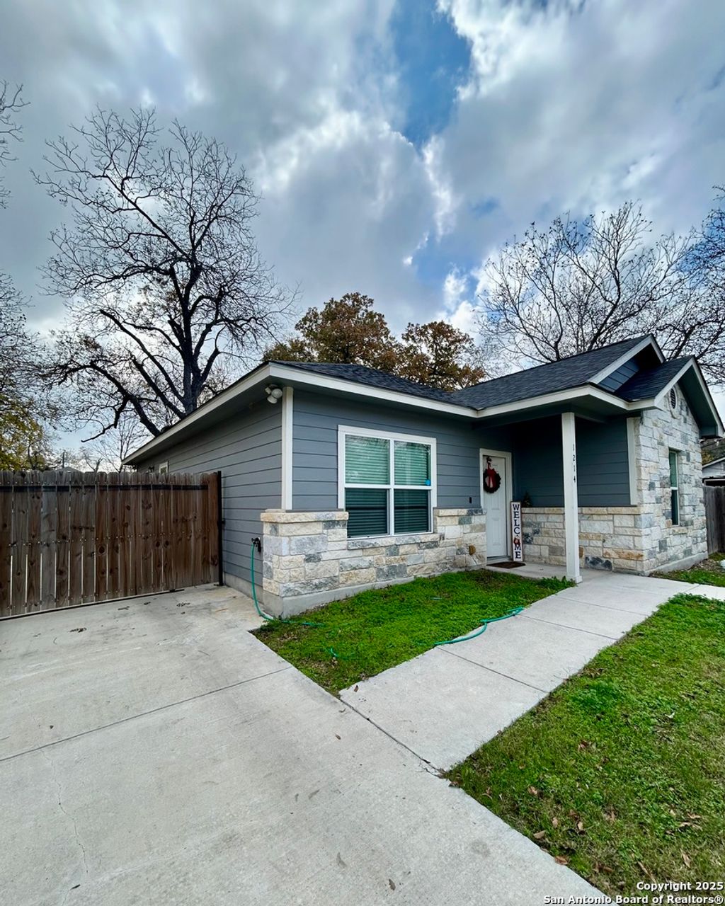 Photo of 1214 Chalmers Ave, San Antonio, TX 78211 (MLS # 1930064)