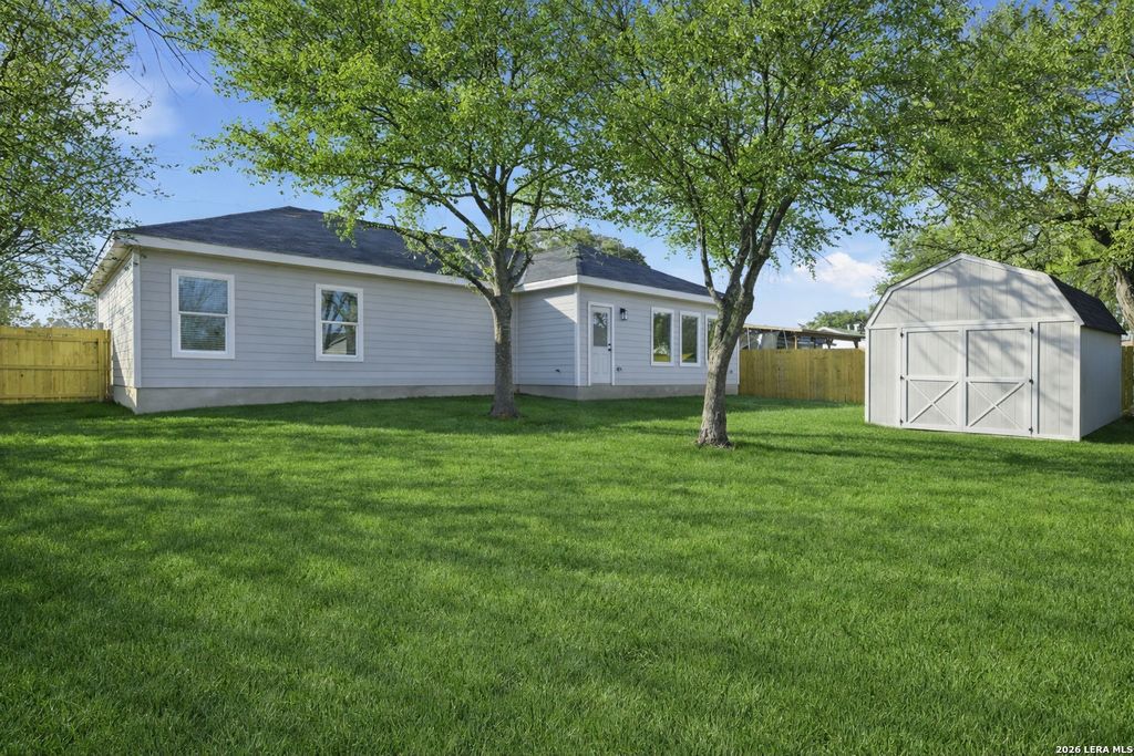 Photo of 7126 Grand Valley, San Antonio, TX 78242 (MLS # 1944149)