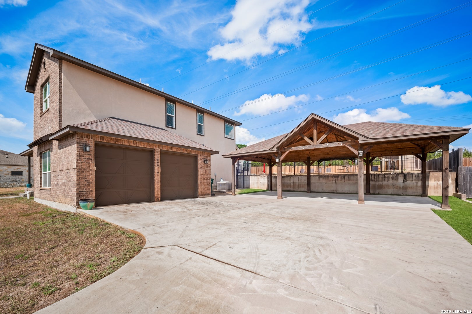 7215 AVERY RD