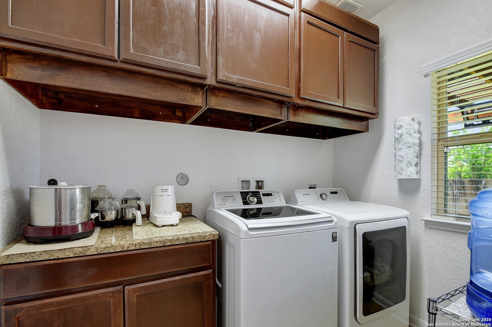 San Antonio, Texas 78255, United States, 4 Bedrooms Bedrooms, ,3 BathroomsBathrooms,Residential,Active,163255