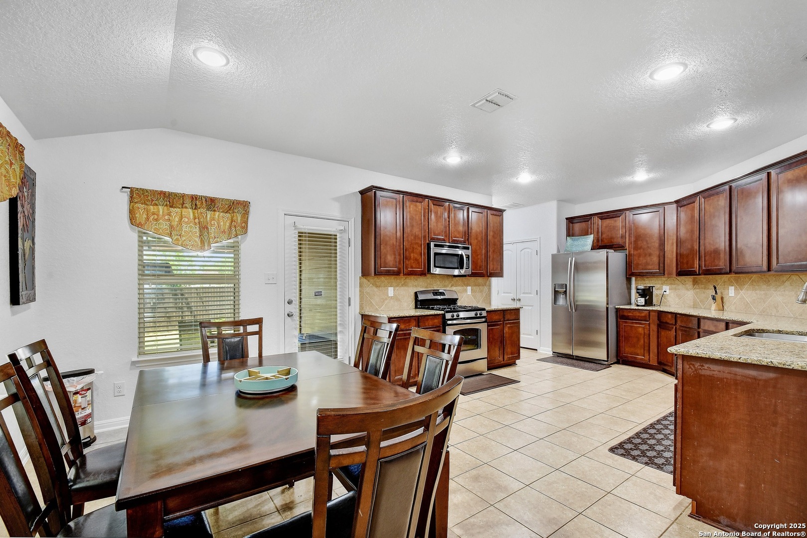 San Antonio, Texas 78255, United States, 4 Bedrooms Bedrooms, ,3 BathroomsBathrooms,Residential,Active,163255