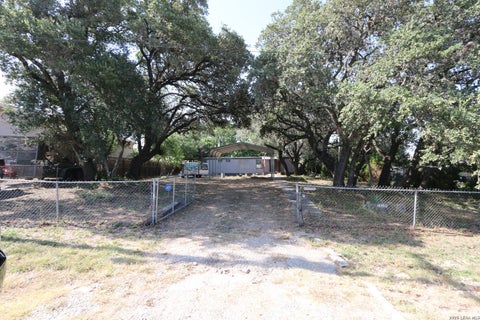 Property photo of 12142 Madrona St, San Antonio, TX 78245