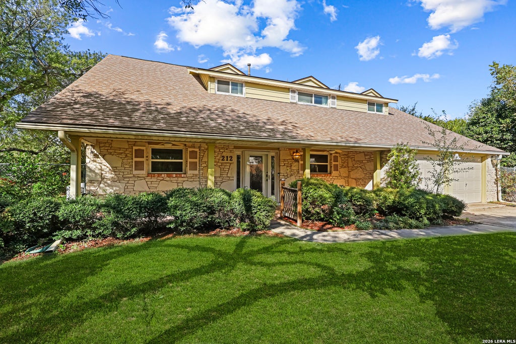 Photo of 212 NATIONAL BLVD, Universal City, TX 78148 (MLS # 1958532)