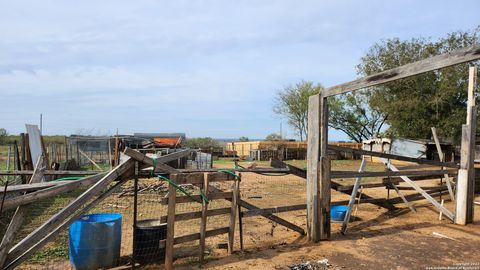 A home in Atascosa