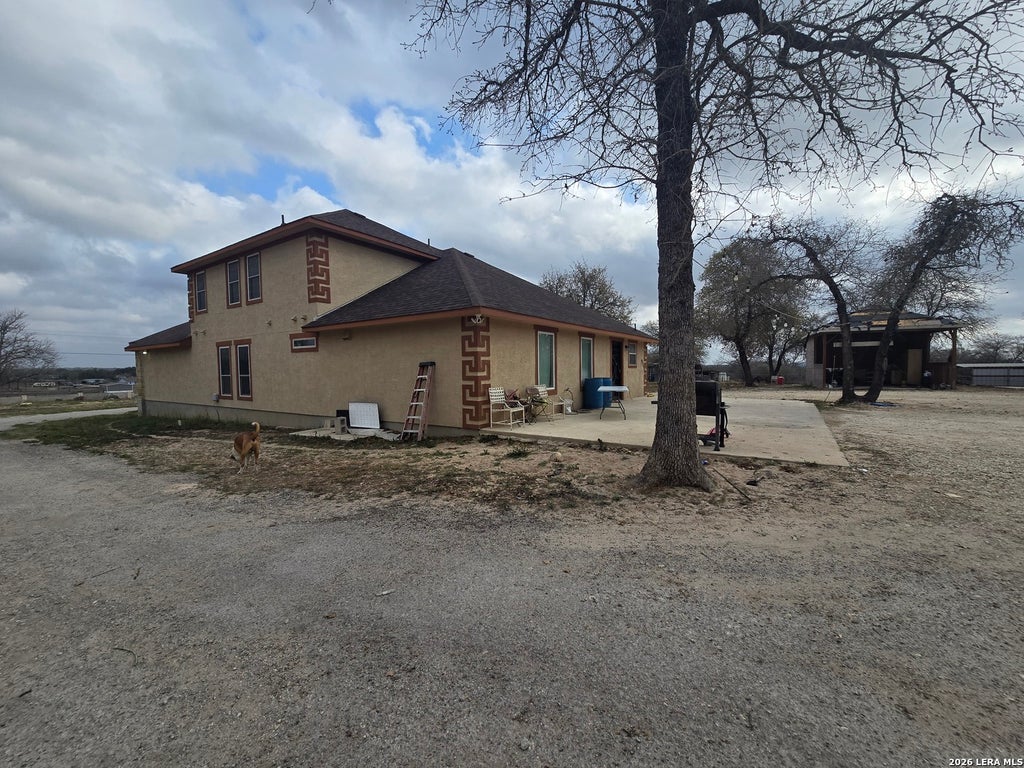 Photo of 420 Highlands, Poteet, TX 78065 (MLS # 1948308)