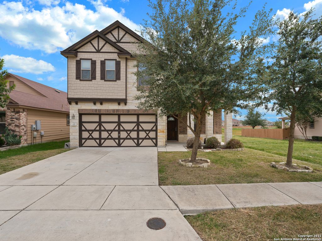 Photo of 127 BASS LN, New Braunfels, TX 78130 (MLS # 1958990)