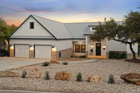 A home in Canyon Lake