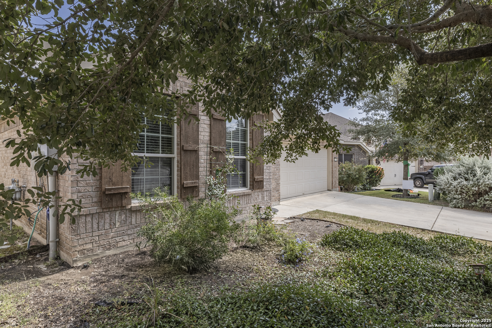 27402 Valle Verde