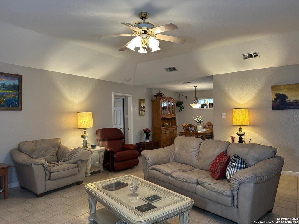 Photo of 1265 Buttercup, New Braunfels, TX 78130 (MLS # 1965249)