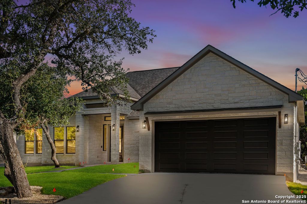 Photo of 379 Toye, Canyon Lake, TX 78133 (MLS # 1909857)