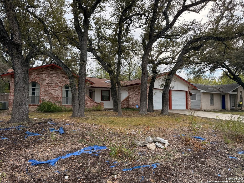 Photo of 5634 Charlie Chan, San Antonio, TX 78240 (MLS # 1925260)