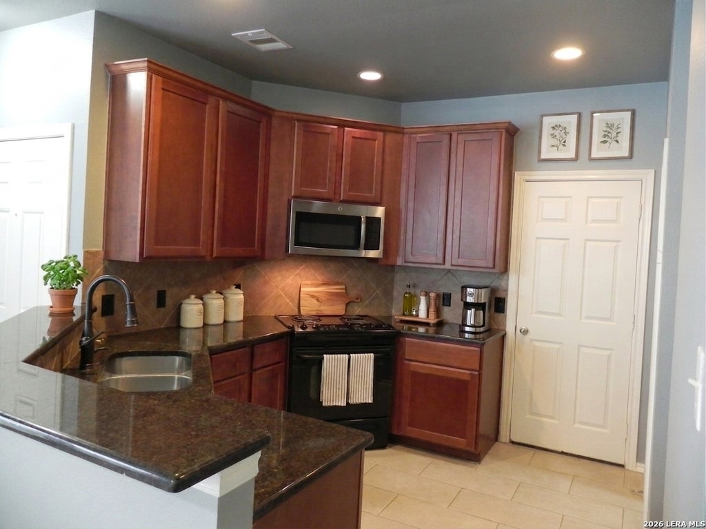 Photo of 6739 TERRA RYE, San Antonio, TX 78240 (MLS # 1992207)