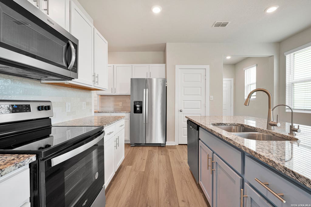 Photo of 4030 BELLAMY BND, San Antonio, TX 78109 (MLS # 1992532)