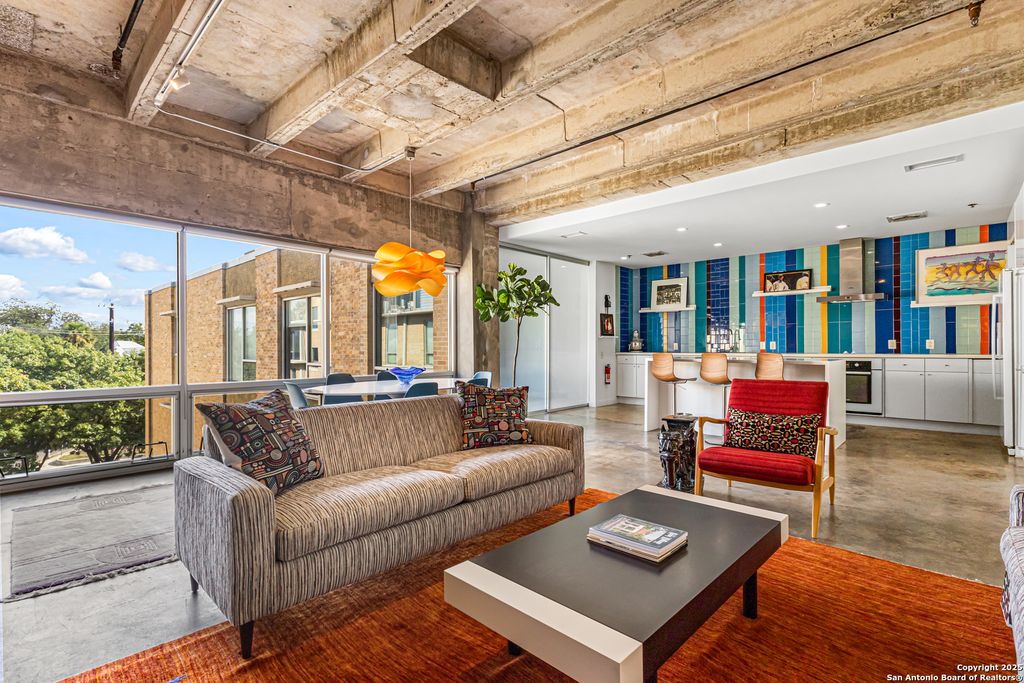 Photo of 1115 S Alamo 2408 #2408, San Antonio, TX 78210 (MLS # 1914771)