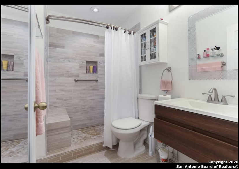 11610 Vance Jackson 869