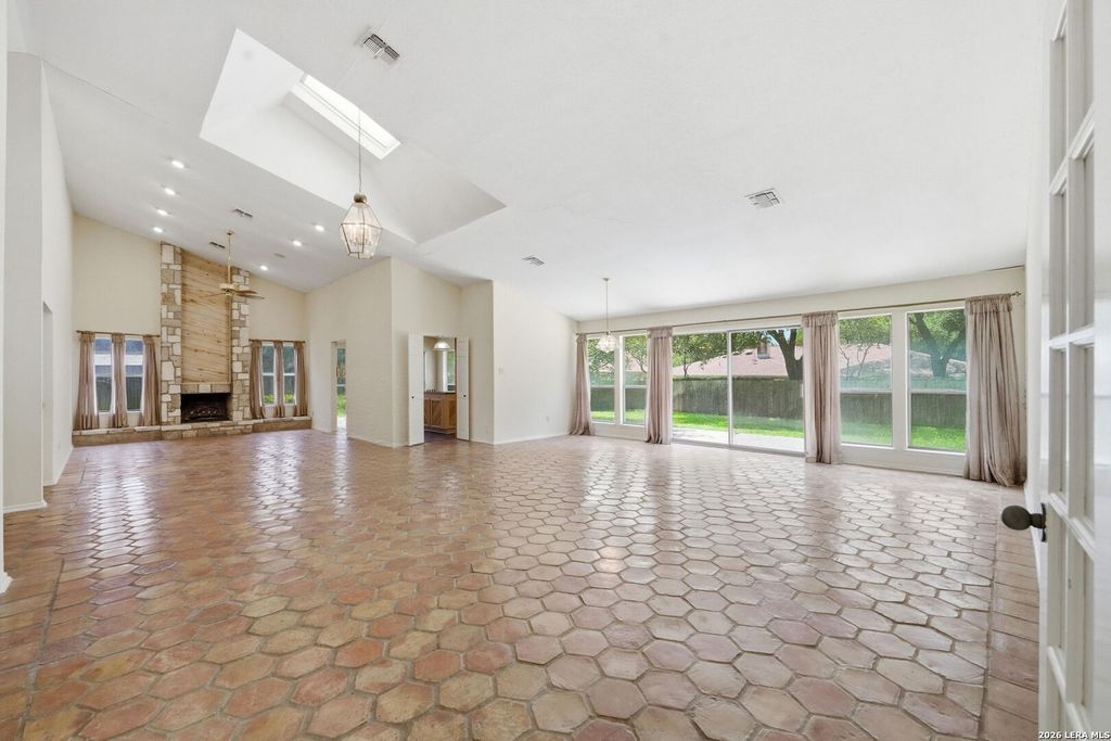 Photo of 6310 Spindrift, Windcrest, TX 78239 (MLS # 1961062)